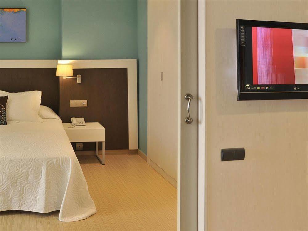 Oasis Park Junior Hotel 4*