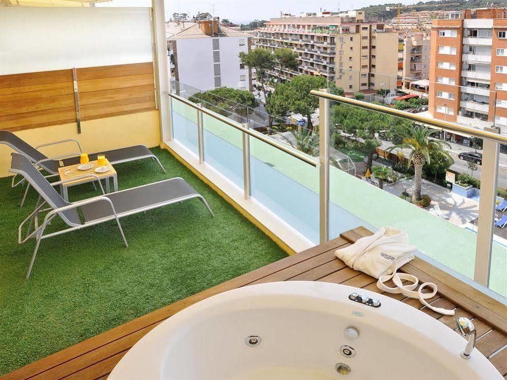 Hotel Oasis Park Junior Lloret de Mar